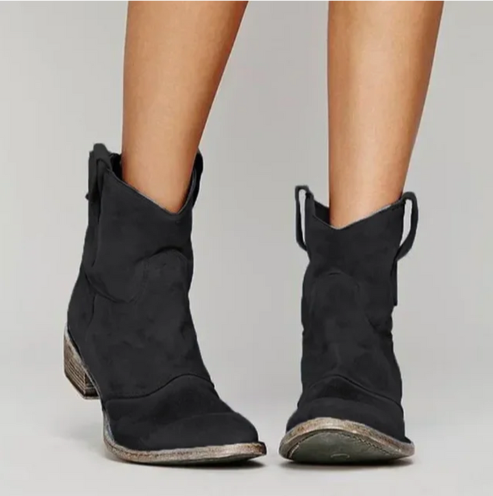Suzanne | Bottes Artisanales de Haute Qualité