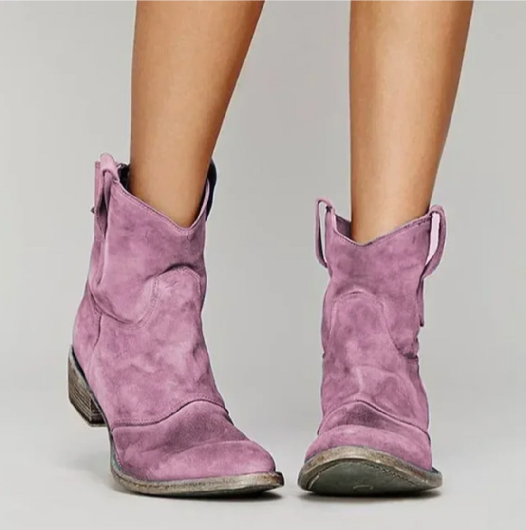 Suzanne | Bottes Artisanales de Haute Qualité