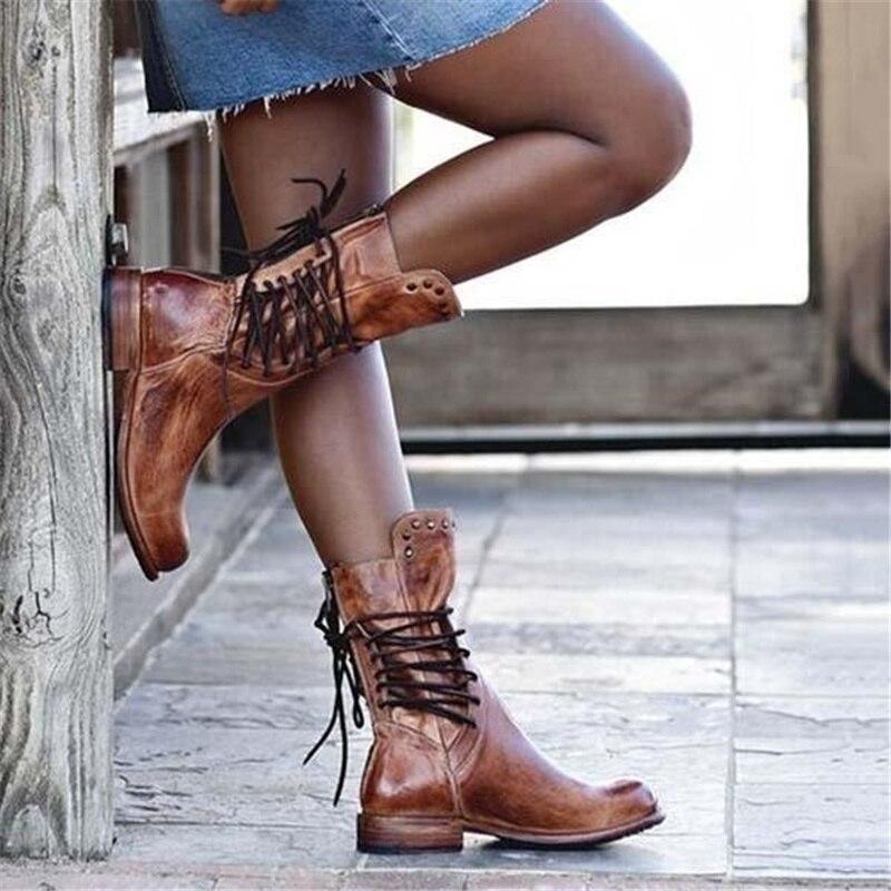 Simone | Bottines rétro mi-hautes avec lacets et clous