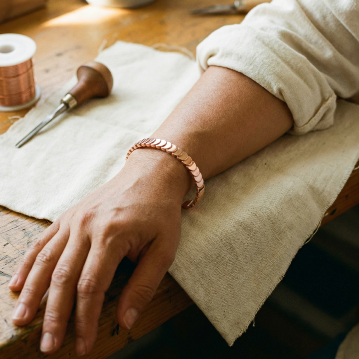 Lucie™ | Bracelet Écailles