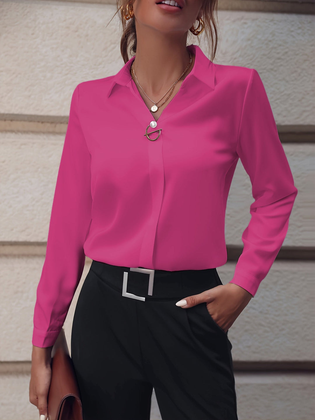 Martina | Blouse en Chiffon Élégante avec Décolleté en V et Boutons